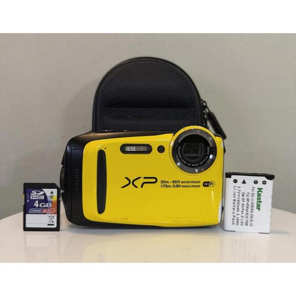Fujifilm FinePix XP120 16.4MP HD 1080p 60fps Waterproof Camera W/Case 4GB SD BAT